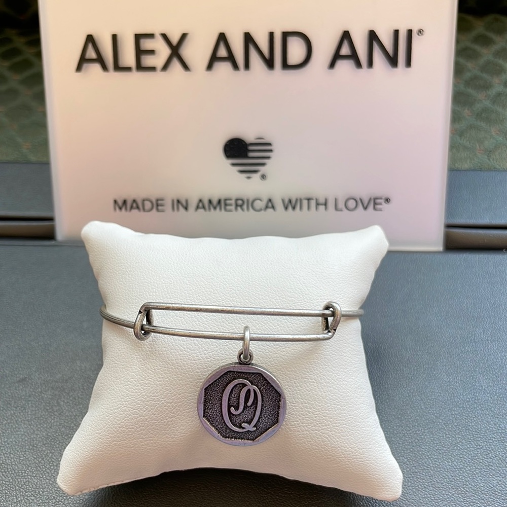 NWT Alex and Ani initial Q bracelet